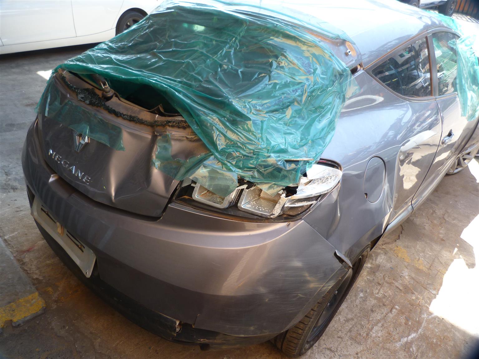 Grey Renault Megane 3 1,4 Turbo Manual - 2013 Spares - Private Seller Grey Renault Megane 3 1,4 Turbo Manual - 2013 Spares - Private Seller
