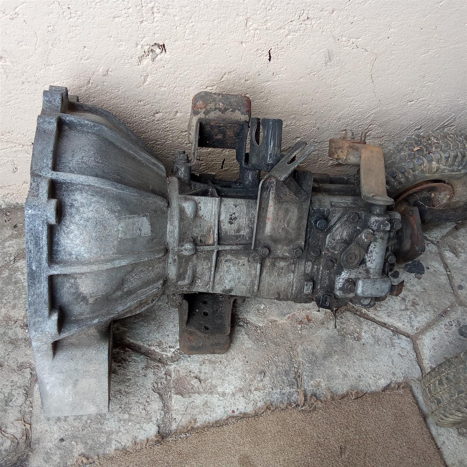 Kia 2700 Gearbox for sale - Private Seller Kia 2700 Gearbox for sale - Private Seller