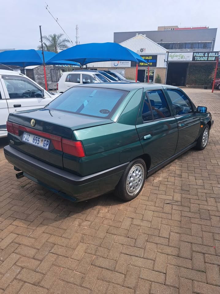 Alfa Romeo 155 2.5i V6