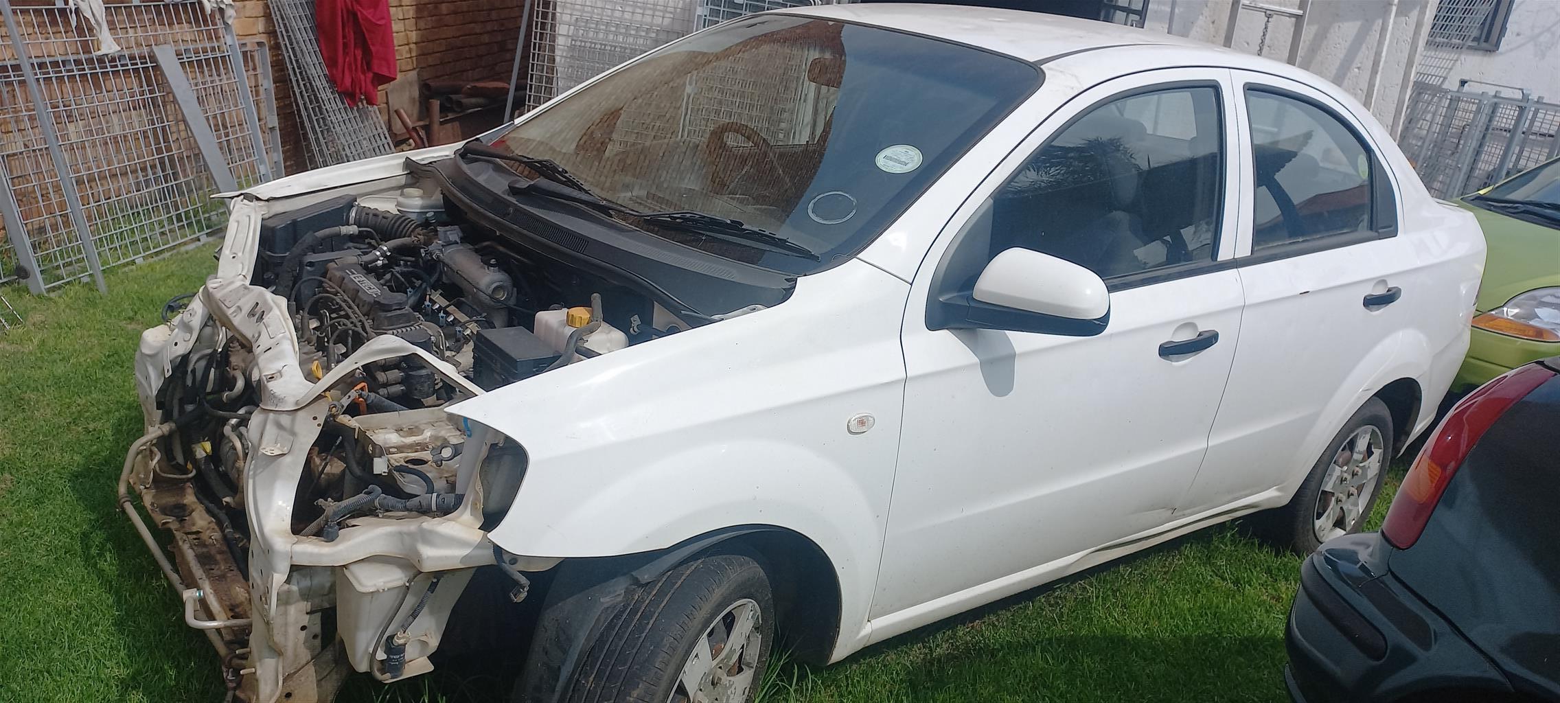 Chev avio 2010 1.5 stripping for parts Chev avio 2010 1.5 stripping for parts