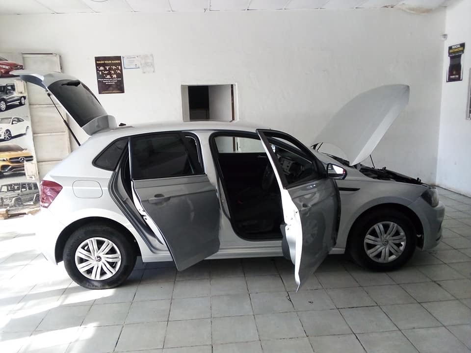 2021 VW POLO8 TSI 1.0T TRENDLINE MANUAL SILVER COLOR