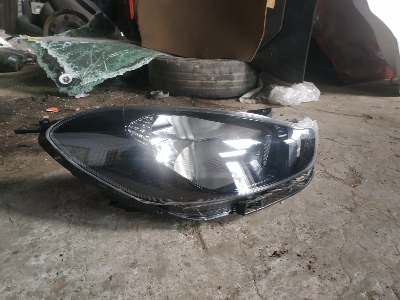 2023 Onwards Hyundai i10 grand headlight / head lamp for sale - Private Seller