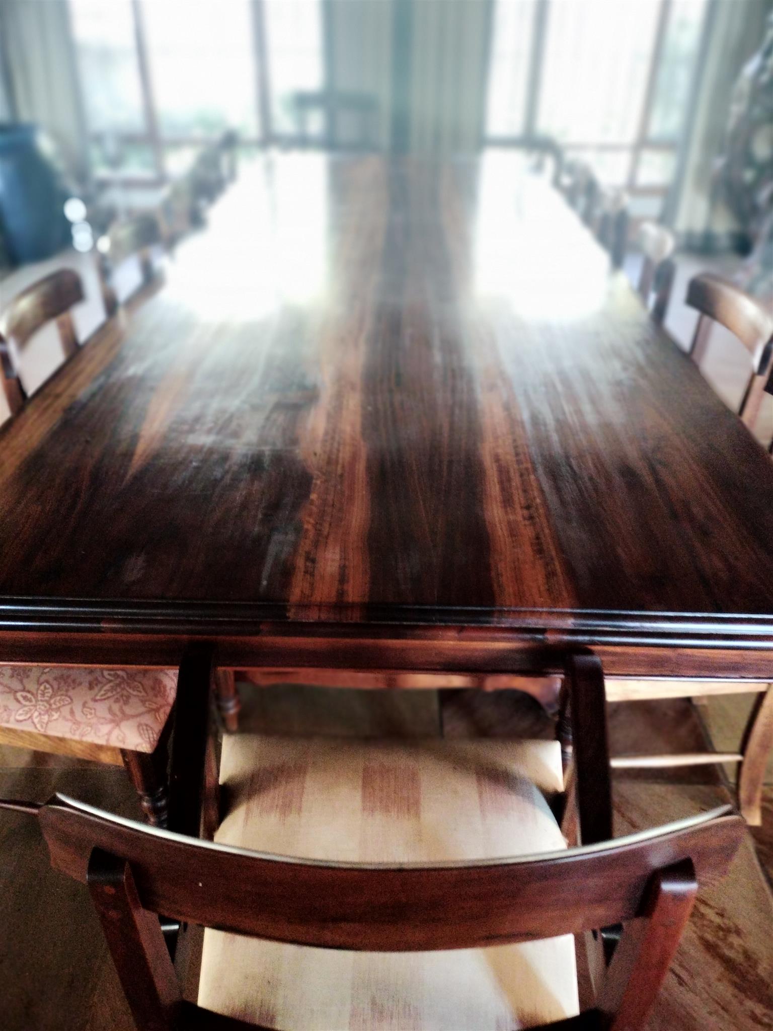 Diningroom Table