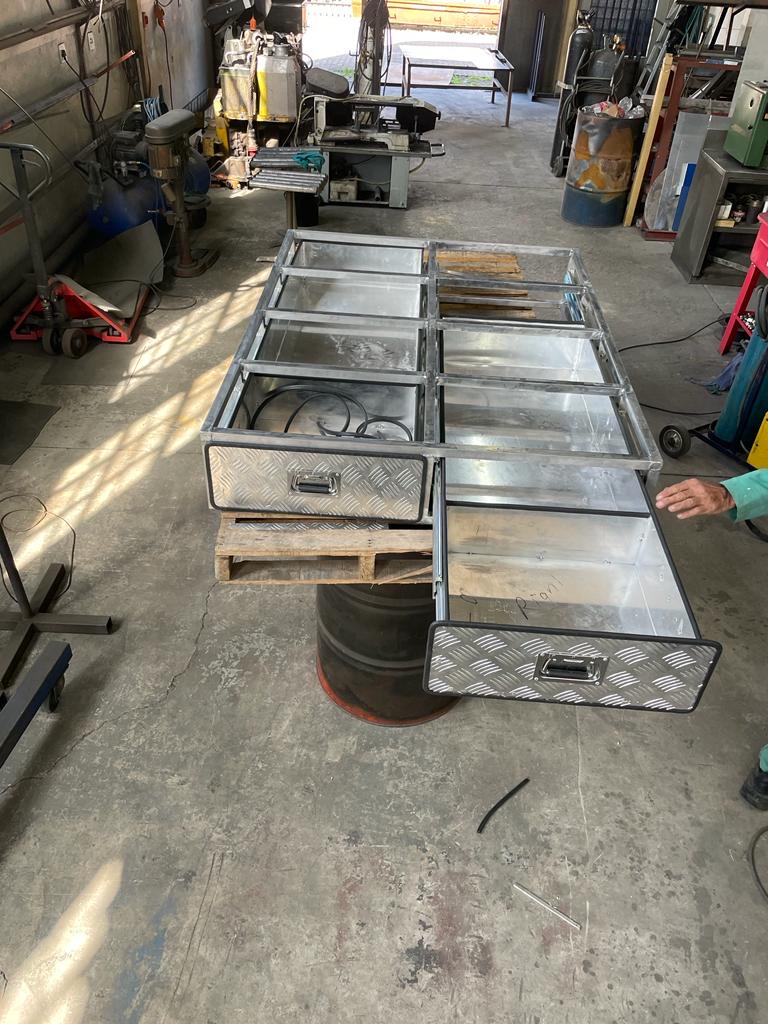 Mahindra toolbox - Private Seller