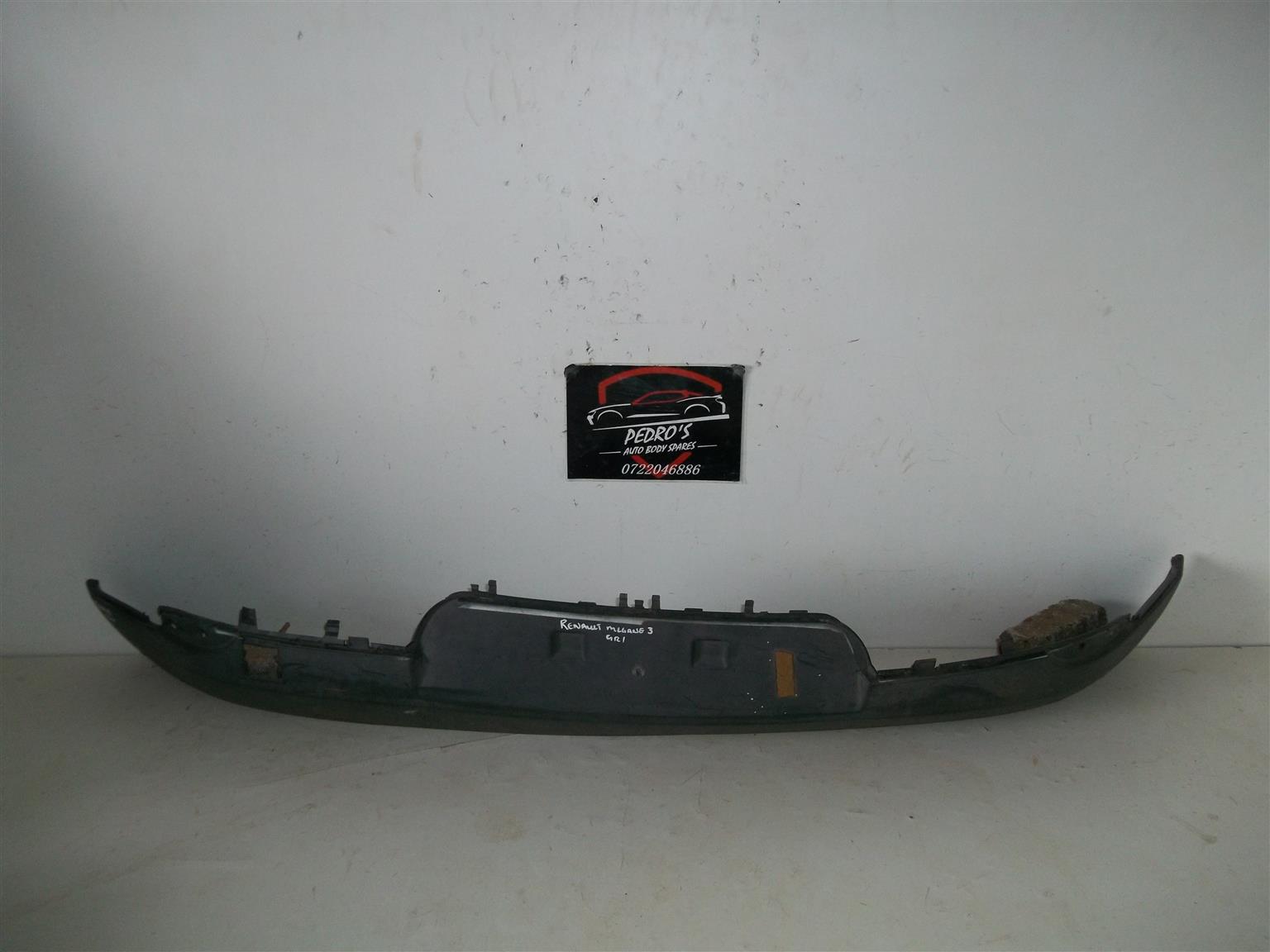 Renault Megane 3 '08-'16 rear bumper spoiler - Private Seller Renault Megane 3 '08-'16 rear bumper spoiler - Private Seller