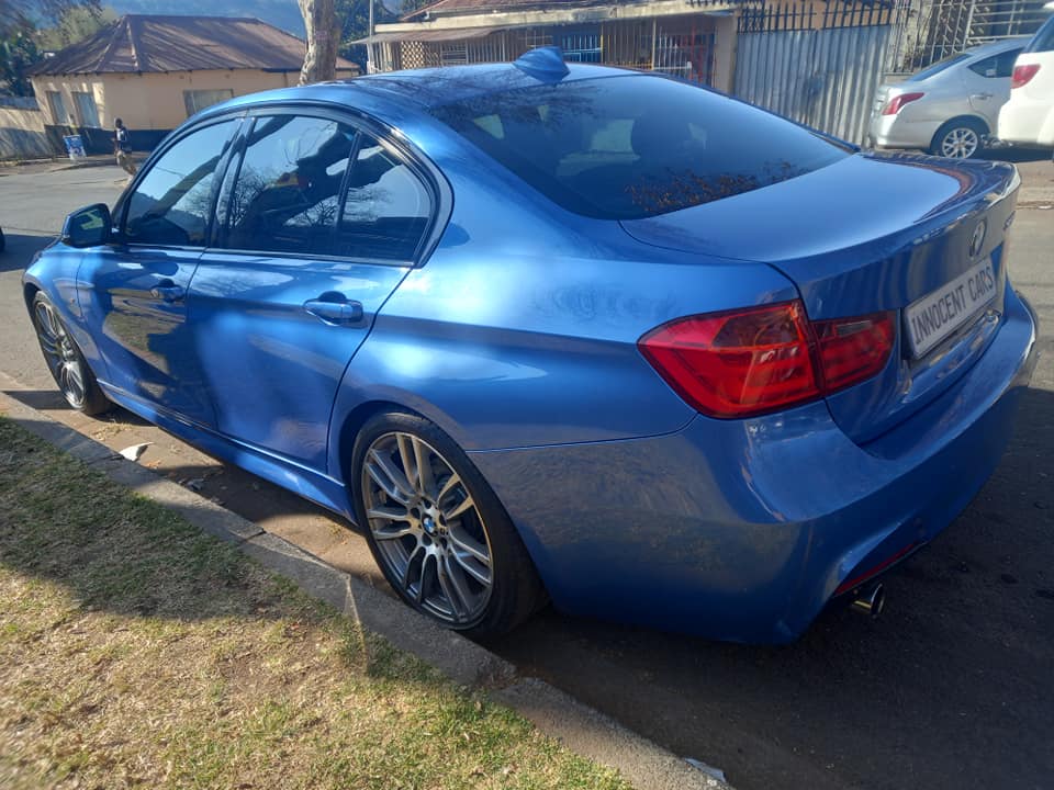 2015 BMW 320i M-SPORT, PETROL, AUTOMATIC, BLUE COLOR, MILEAGESPARE KEY