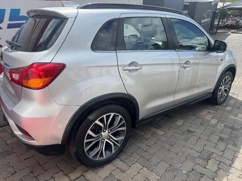 2019 MITSUBISHI ASX 2.0 ES CVT