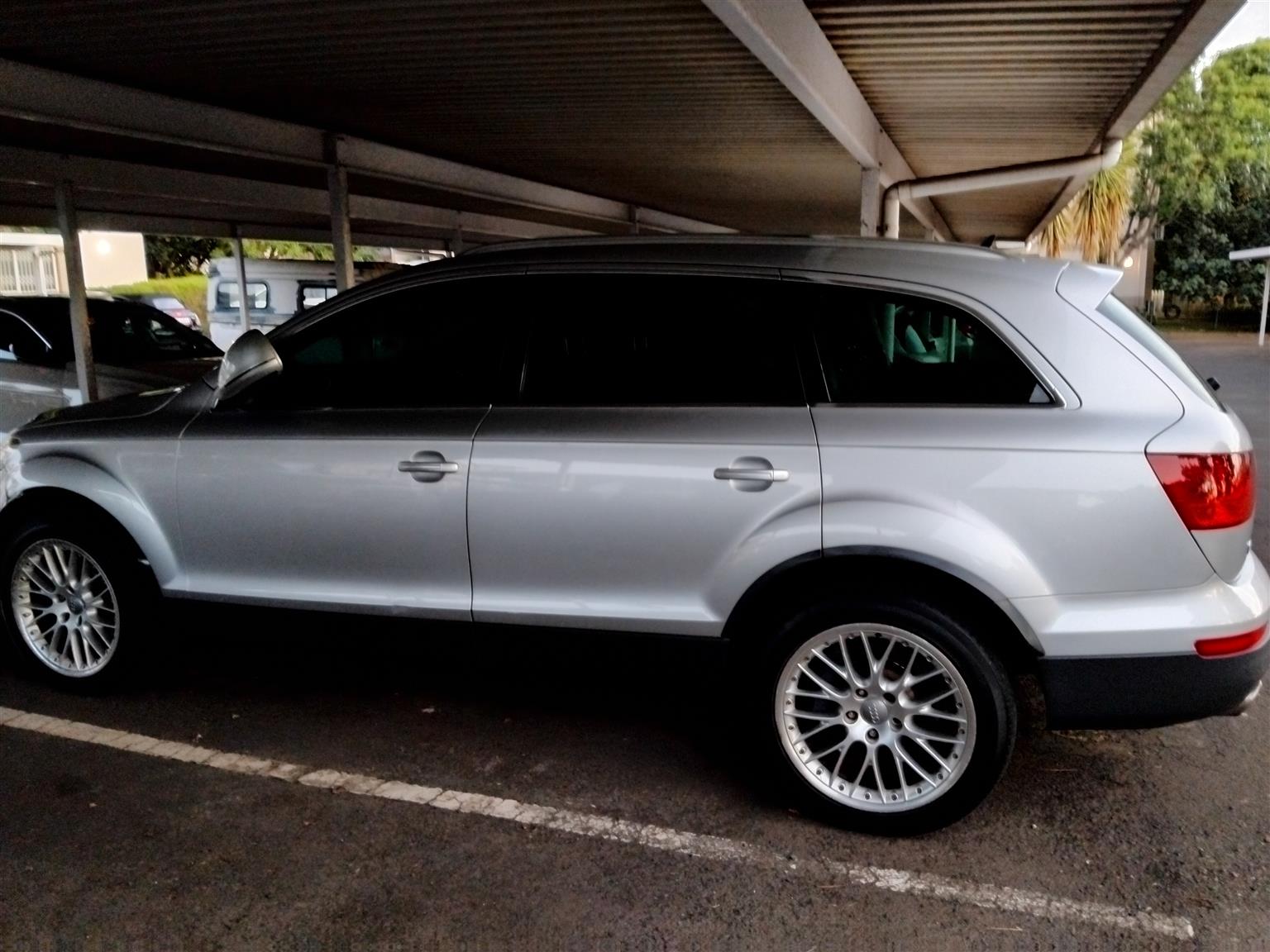 Used 2007 Audi Q7 4.2 quattro - Private Seller Used 2007 Audi Q7 4.2 quattro - Private Seller