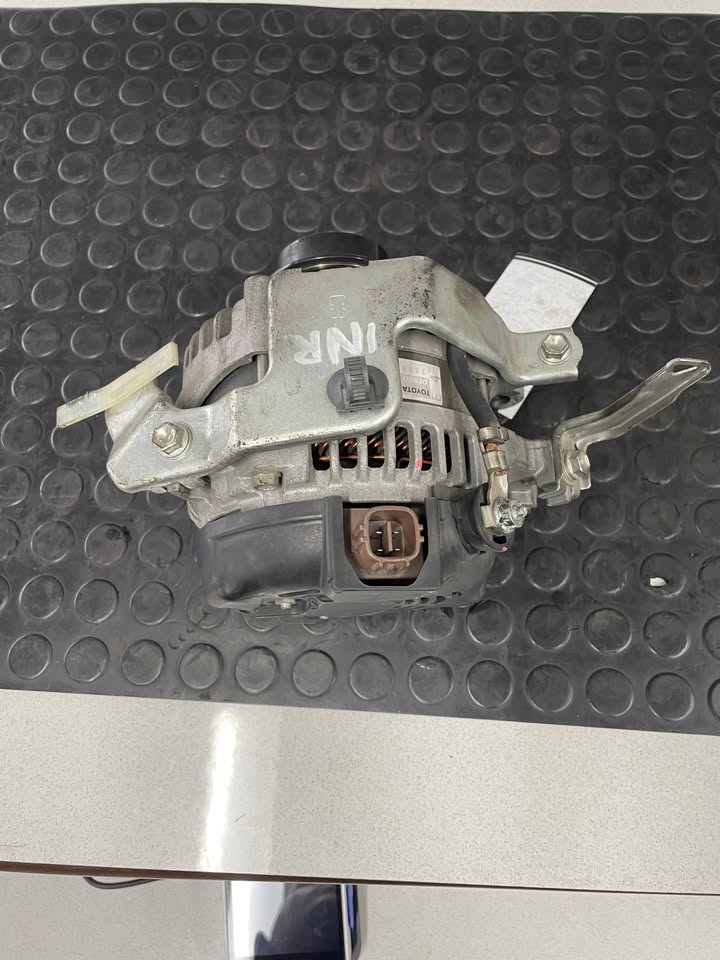 Toyota Professional 1.3 Dual VVTi Alternator for sale (1NR-FE)