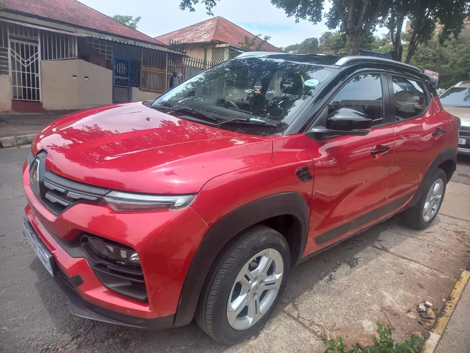 2022 RENAULT KIGER 1.0 PETROL, MANUAL, MAROON COLOR, MILEAGE 18000KMS. SERVICE HIST