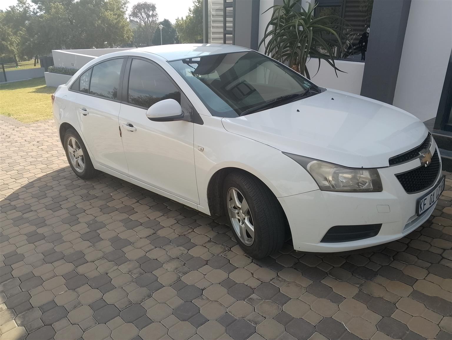 Used 2011 Chevrolet Cruze sedan 1.6 L - Private Seller Used 2011 Chevrolet Cruze sedan 1.6 L - Private Seller