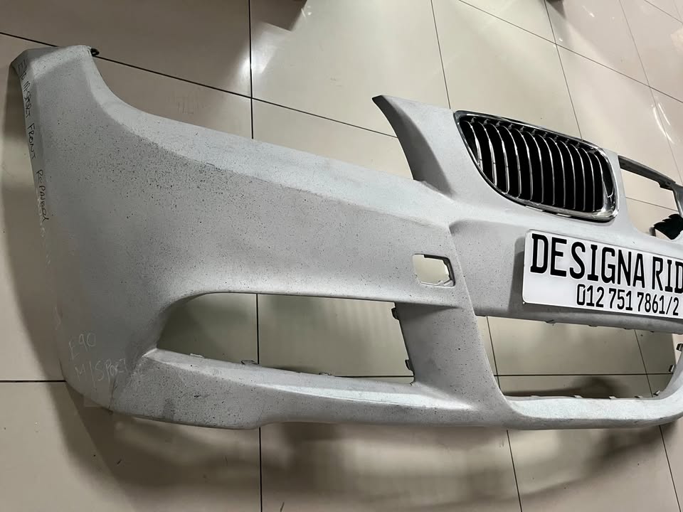 BMW E90 3-SERIES M-SPORT PRE-LCI FRONT BUMPER AVAILABLE. - Private Seller BMW E90 3-SERIES M-SPORT PRE-LCI FRONT BUMPER AVAILABLE. - Private Seller