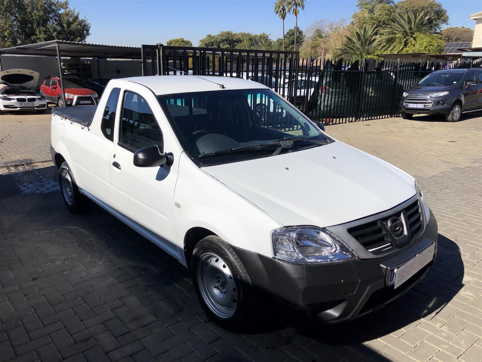 Used 2014 Nissan NP200 1.6i (aircon) - Private Seller