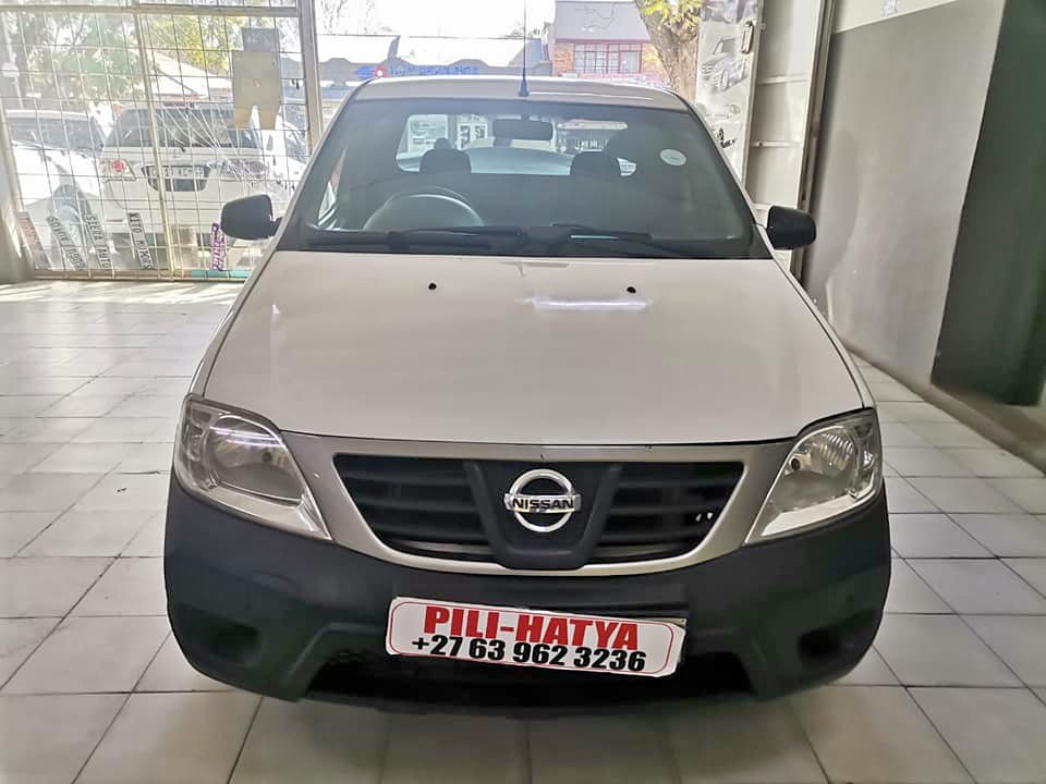 2016 NISSAN NP200 1.6 MANUAL