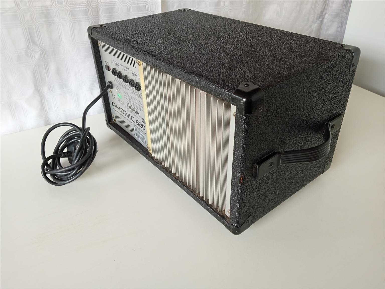 Phonic 620 Mixer Amplifier