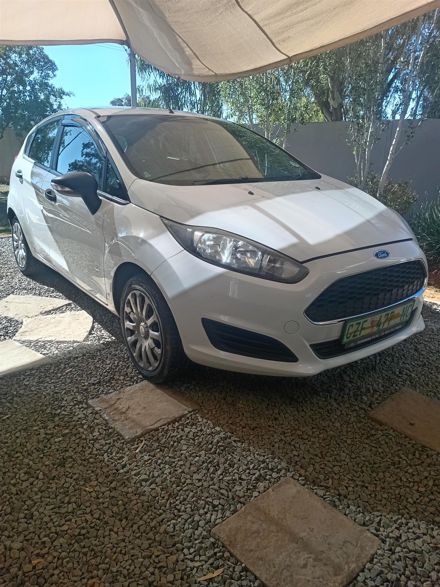 Used 2017 Ford Fiesta 5-door 1.4 Ambiente - Private Seller Used 2017 Ford Fiesta 5-door 1.4 Ambiente - Private Seller
