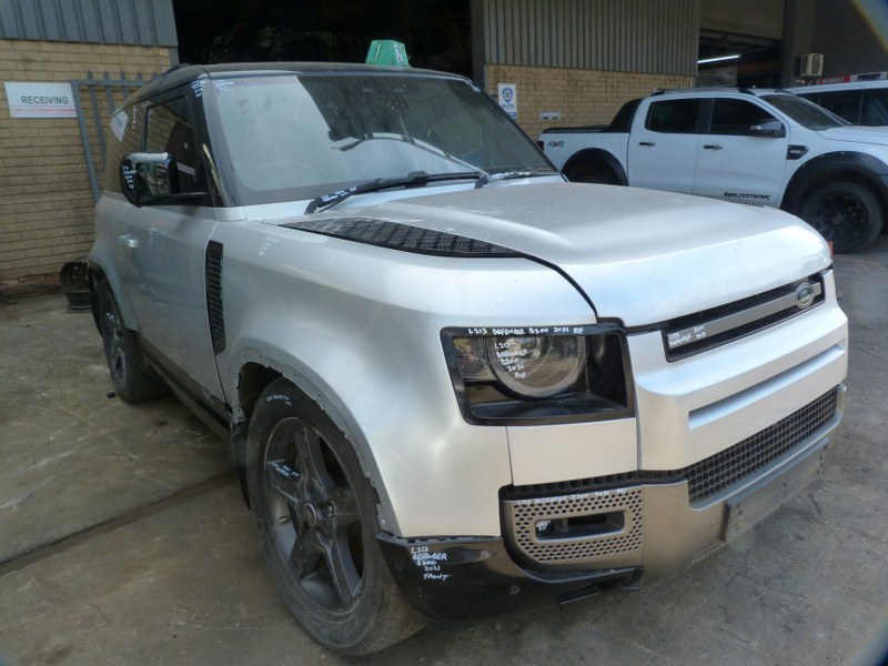 Land Rover Defender D300 3.0 Diesel AT DT306 Silver - 2021 SPARESBOYZ STRIPPING - Private Seller Land Rover Defender D300 3.0 Diesel AT DT306 Silver - 2021 SPARESBOYZ STRIPPING - Private Seller