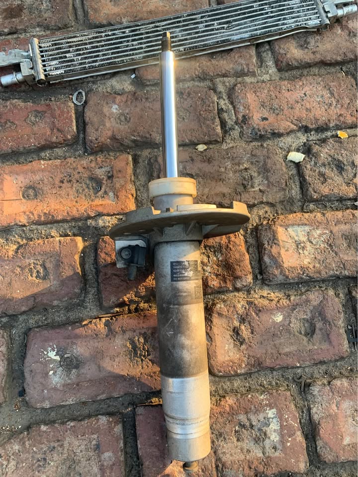 BMW M2,M4 front shocks - Private Seller BMW M2,M4 front shocks - Private Seller
