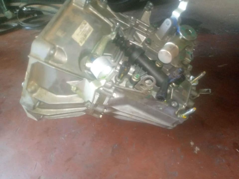 Suzuki swift new model maunal gear box 2020 - Private Seller Suzuki swift new model maunal gear box 2020 - Private Seller