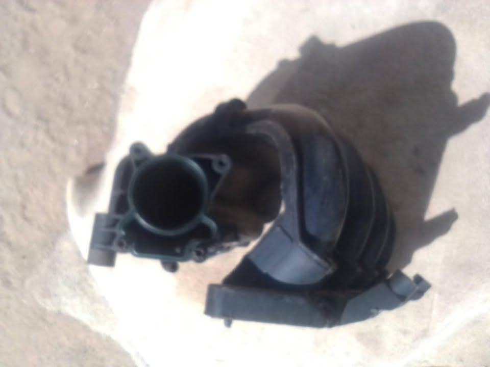 FORD ROCAM INTAKE MANIFOLD - Private Seller FORD ROCAM INTAKE MANIFOLD - Private Seller