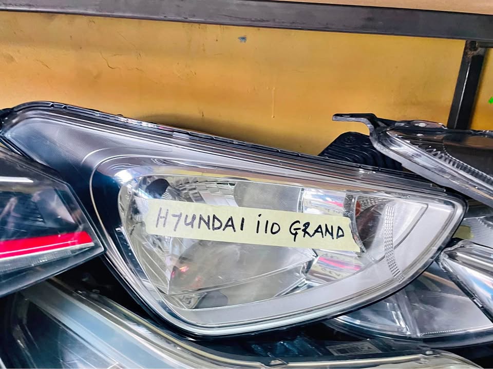 Hyundai i10 Grand headlight - Private Seller Hyundai i10 Grand headlight - Private Seller