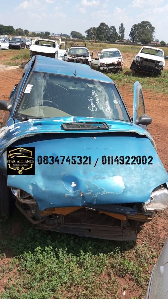 FORD ESCORT STRIPPING FOR SPARES - Private Seller