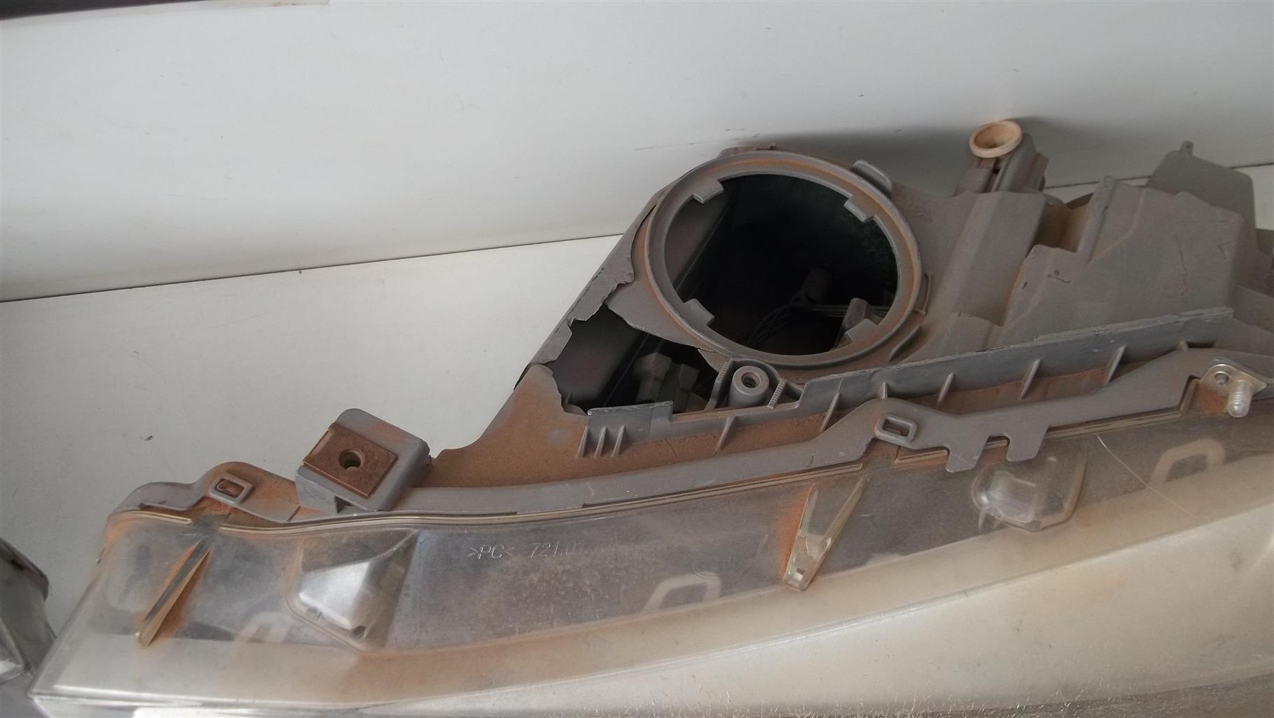 Bmw (F30) headlight set - Private Seller