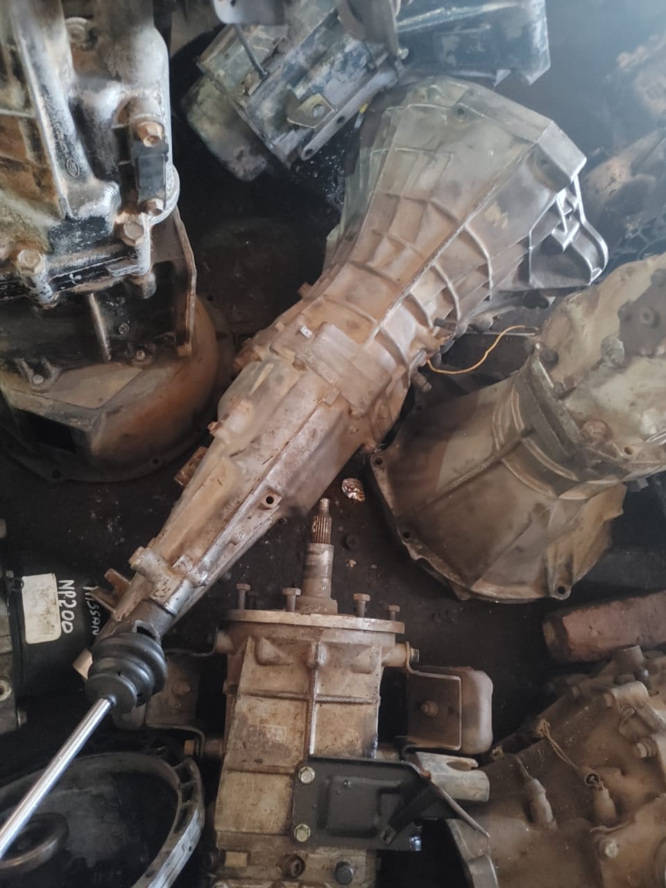 NISSAN SKYLINE GEARBOX 5 SPEED FOR SALE