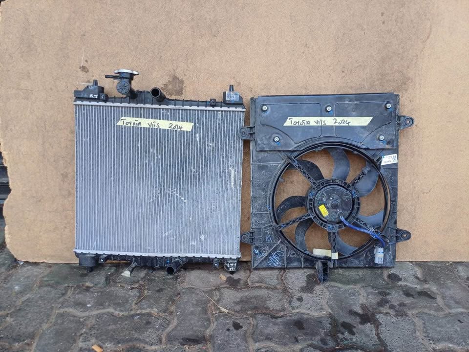 Toyota Vitz fan and radiator - Private Seller Toyota Vitz fan and radiator - Private Seller