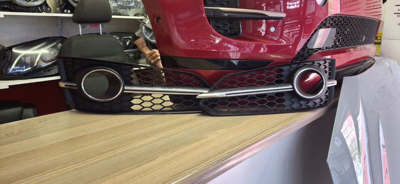 2018 AUDI Q8 FOGLIGHT COVER LEFT AND RIGHTSIDE FOR SALE IN GOOD CONDITION - Private Seller