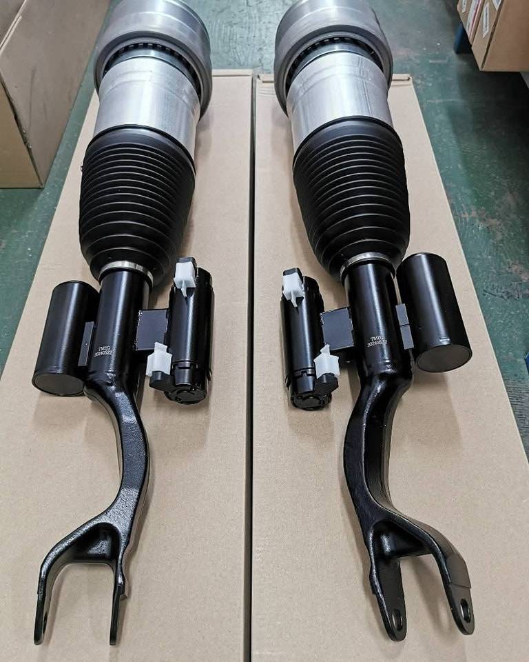 BRAND NEW MERCEDES BENZ W253 GLC-CLASS FRONT AIRMATIC SHOCKS AVAILABLE IN STOCK - Private Seller BRAND NEW MERCEDES BENZ W253 GLC-CLASS FRONT AIRMATIC SHOCKS AVAILABLE IN STOCK - Private Seller