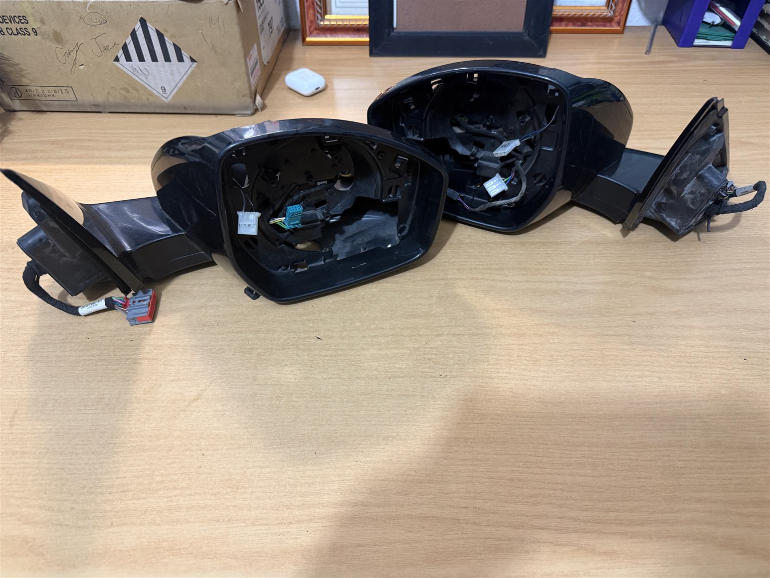 Jaguar F-pace Side View mirror - Private Seller