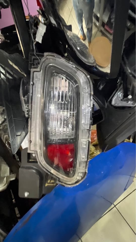 Suzuki Grand Vitara back bumper fog light - Private Seller Suzuki Grand Vitara back bumper fog light - Private Seller