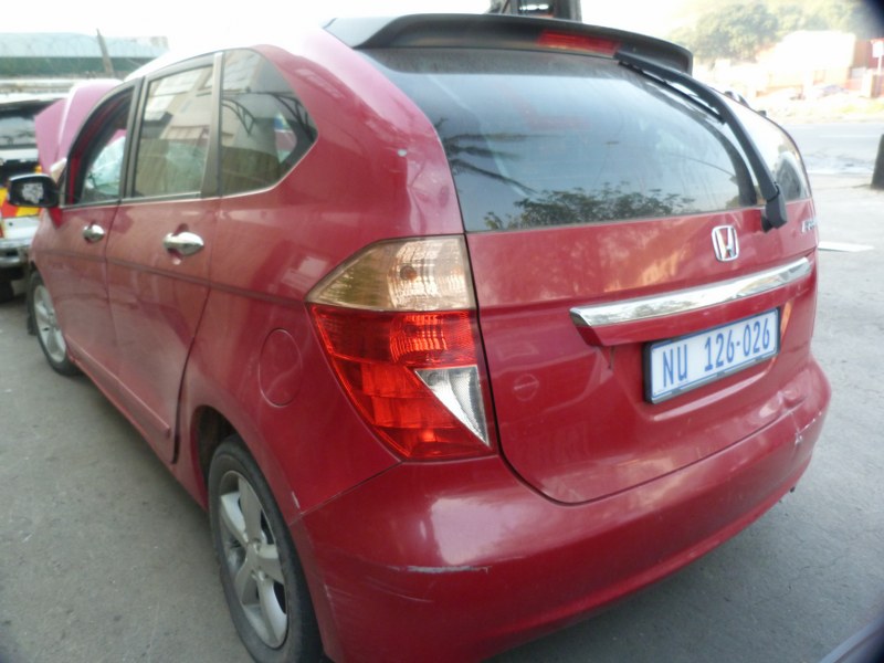 Honda FR-V 1.8 Manual Red - 2006 STRIPPING FOR SPARES - Private Seller Honda FR-V 1.8 Manual Red - 2006 STRIPPING FOR SPARES - Private Seller