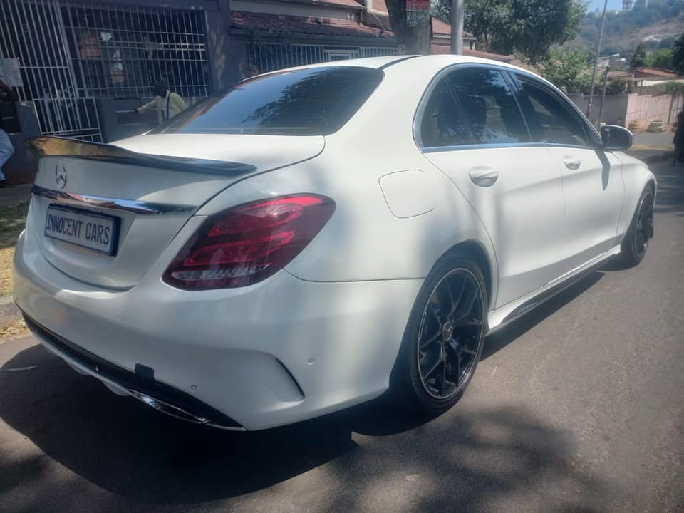 2015 MERCEDES BENZ BLUE TEC C220 DIESEL, AUTOMATIC, WHITE COLOR, MILEAGE 85000KMS