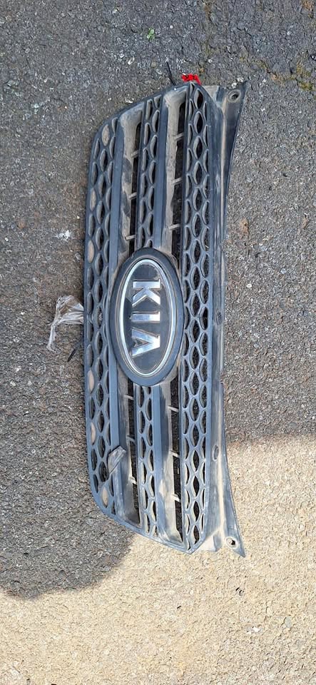 2008 Kia Picanto 1.0 Grill For Sale - Private Seller 2008 Kia Picanto 1.0 Grill For Sale - Private Seller