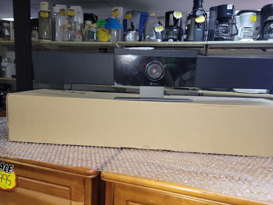 Polycom Studio Base