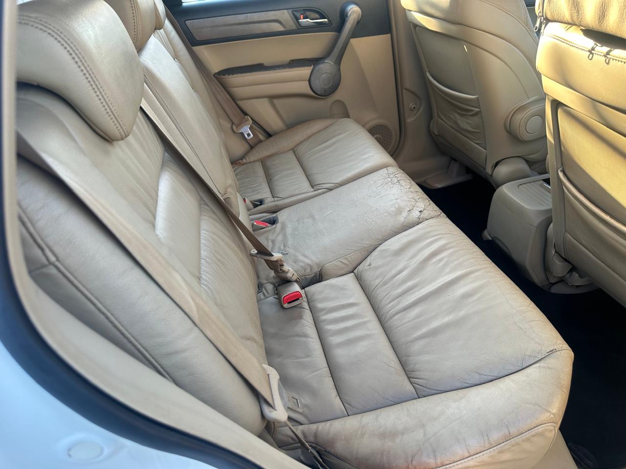 Clean Honda CRV Automatic