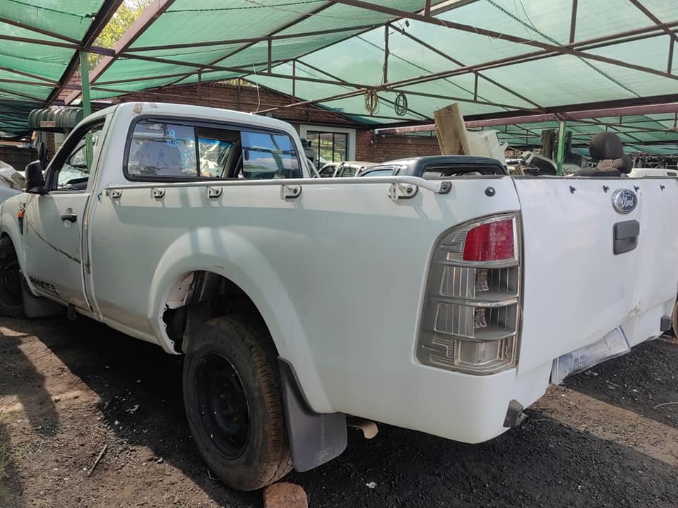 FORD RANGER 2011 (2.2 Petrol) (F2 ENGINE) STRIPPING FOR SPARES - Private Seller FORD RANGER 2011 (2.2 Petrol) (F2 ENGINE) STRIPPING FOR SPARES - Private Seller