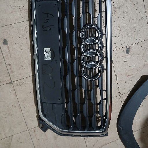 Audi Q2 grill - Private Seller Audi Q2 grill - Private Seller