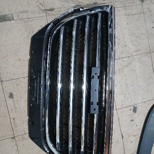 haval h2 grill - Private Seller haval h2 grill - Private Seller
