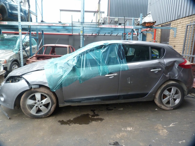 Renault Megane III 1.6 Manual Grey - 2010 STRIPPING FOR SPARES - Private Seller