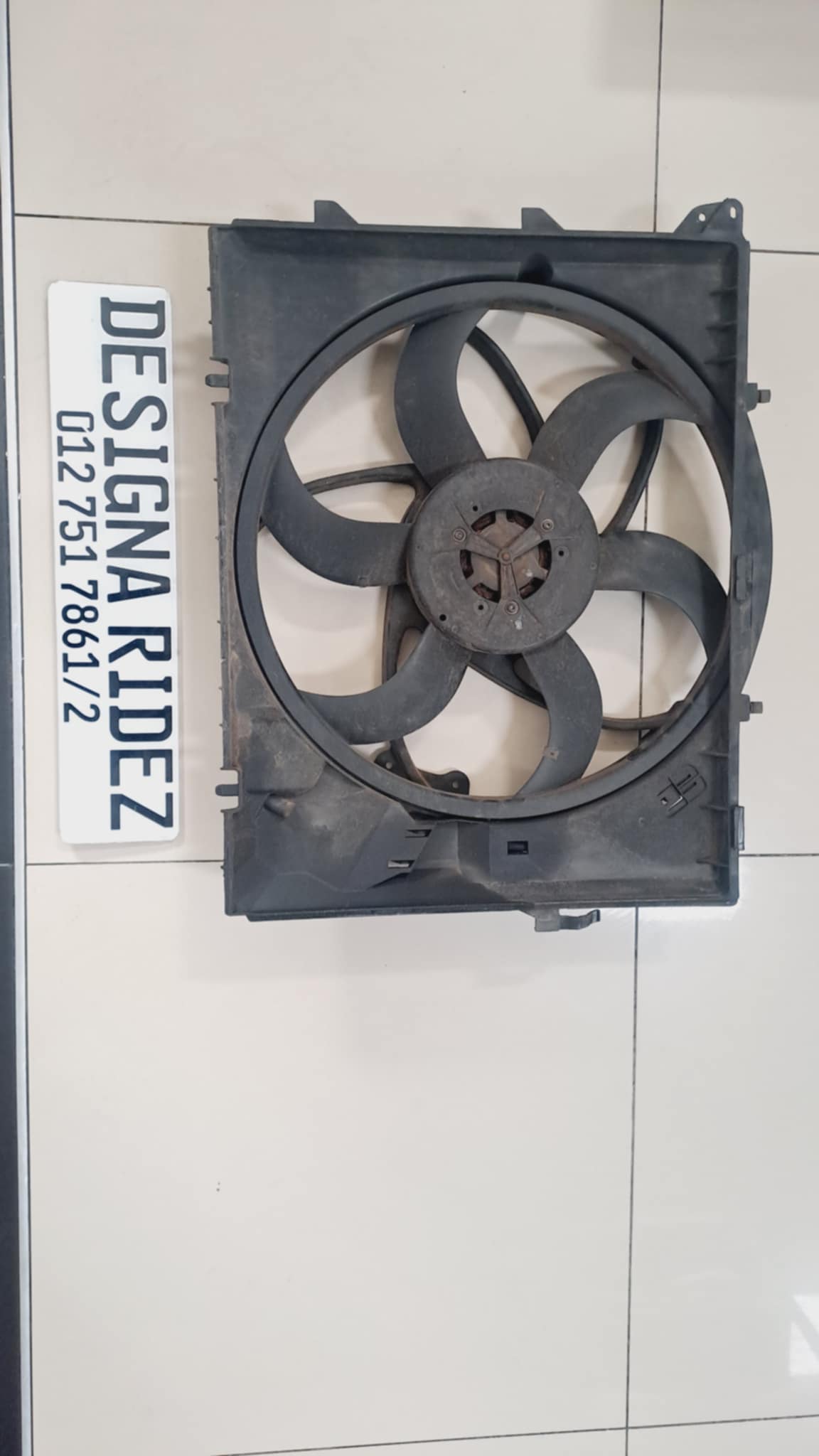 BMW E87 N52 RADIATOR FAN+FAN HOUSING - Private Seller BMW E87 N52 RADIATOR FAN+FAN HOUSING - Private Seller