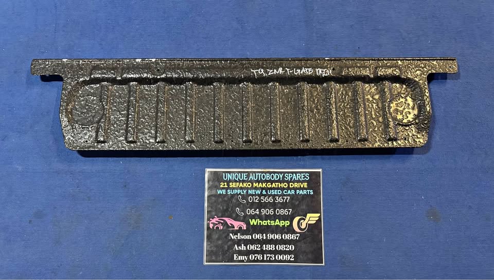 Ford Ranger T9 Inner Tailgate Trim - Private Seller Ford Ranger T9 Inner Tailgate Trim - Private Seller