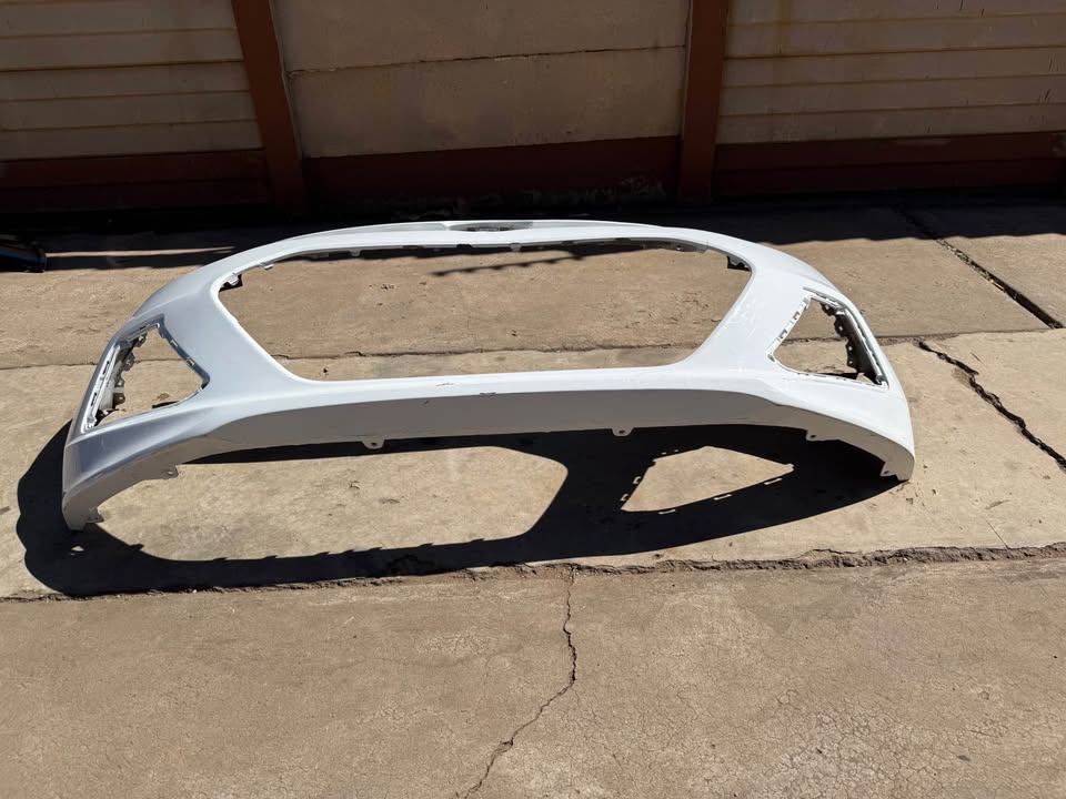 Hyundai Grand i10 Front Bumper - Private Seller Hyundai Grand i10 Front Bumper - Private Seller