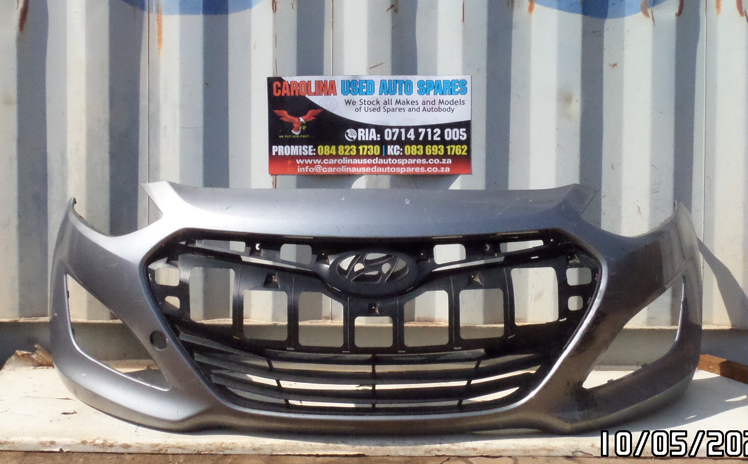 Hyundai i30 front bumper with radiator grill (no badge) - Private Seller Hyundai i30 front bumper with radiator grill (no badge) - Private Seller