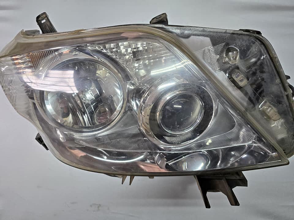 Toyota Prado 150 Series Headlights For Sale - Private Seller Toyota Prado 150 Series Headlights For Sale - Private Seller