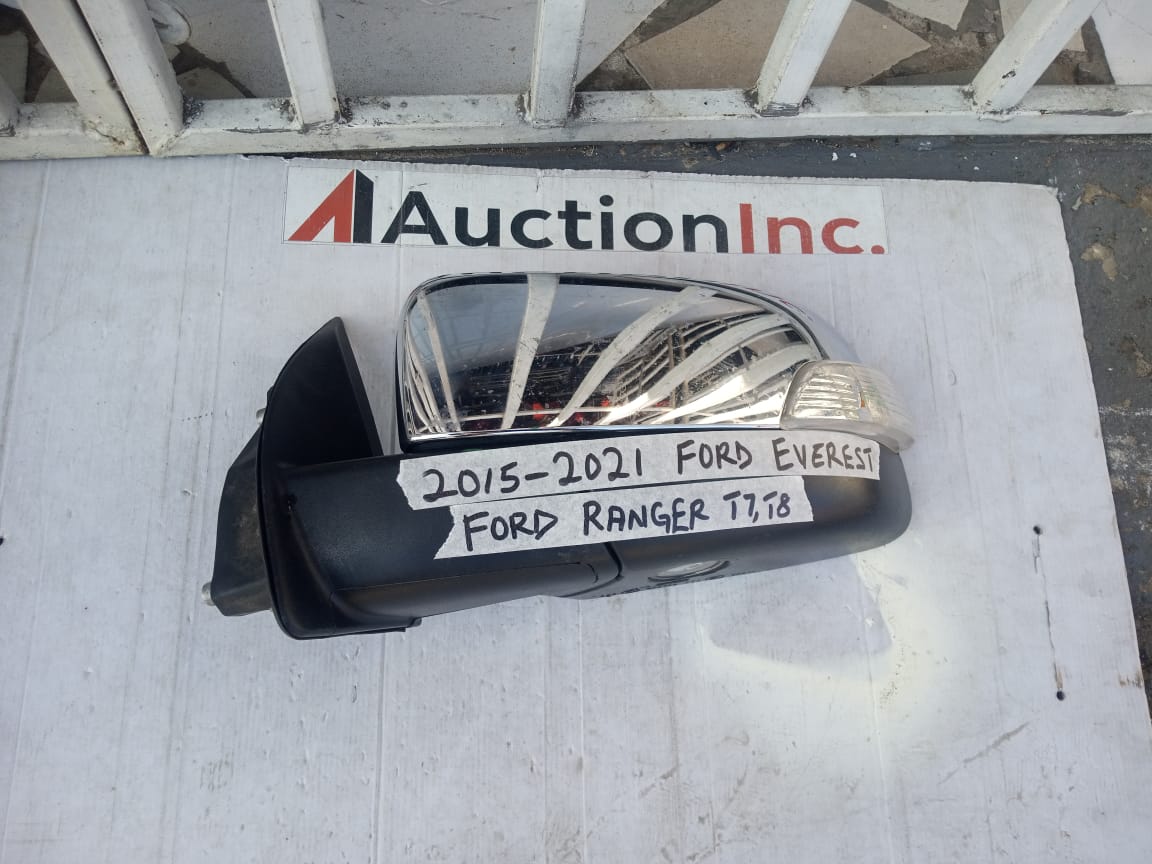 2015-2021 FORD EVEREST AND FORD RANGER T7 T8 SIDE MIRRO FOR SALE - Private Seller