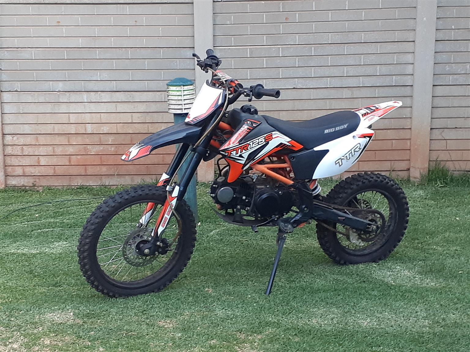 Dirtbike for sale 