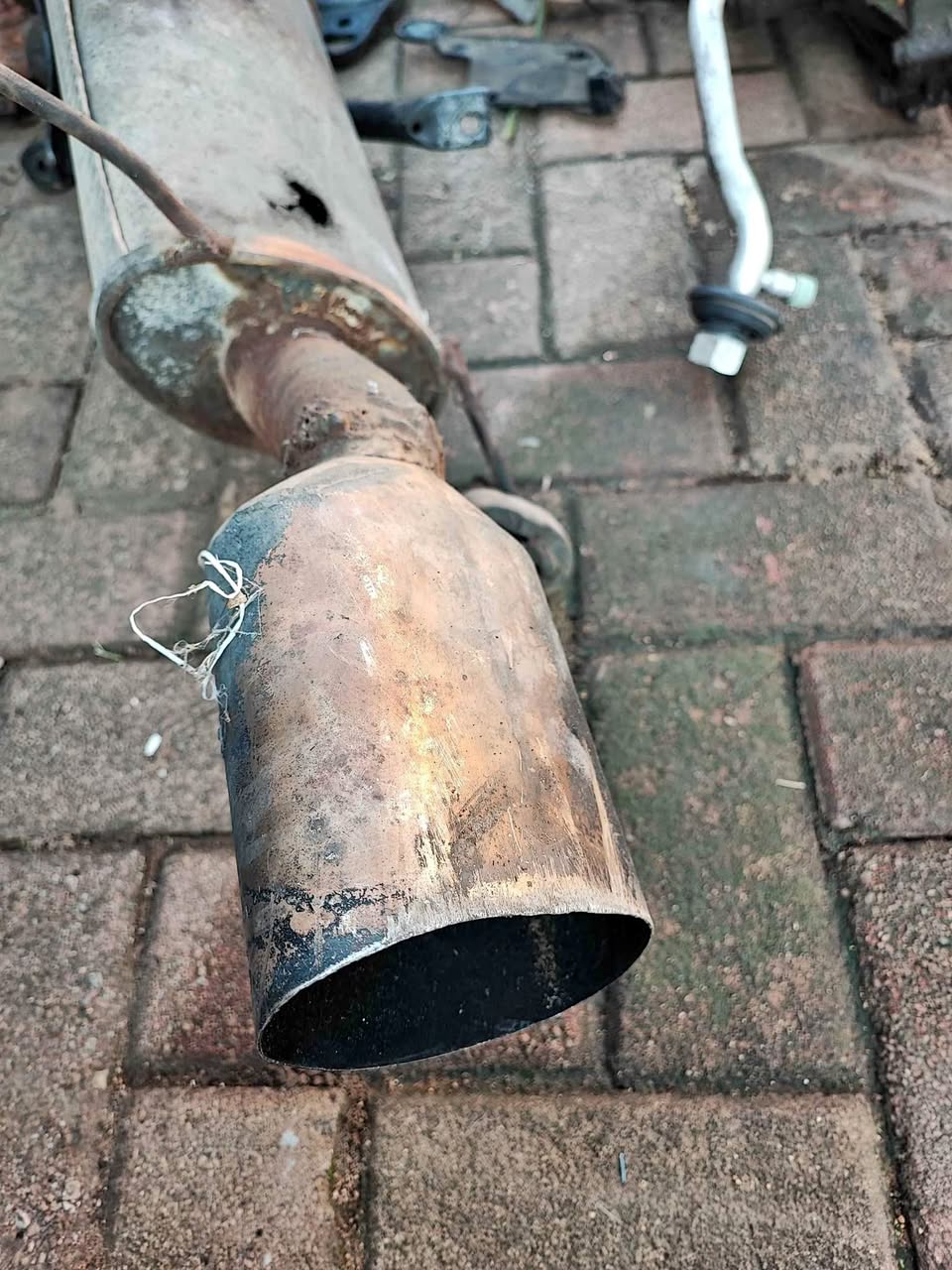 Nissan Sabre Complete Exhaust - Private Seller